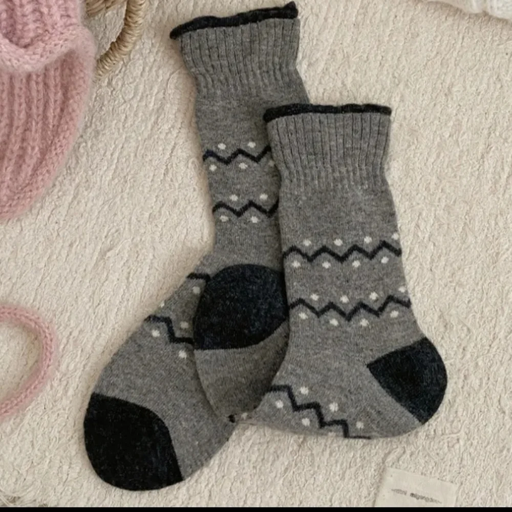 7 Pairs Cozy Patterned Wool Socks